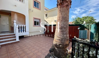 Resale - Apartment / flat - La Zenia