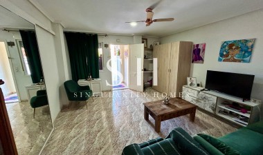 Resale - Apartment / flat - La Zenia