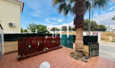 Resale - Apartment / flat - La Zenia