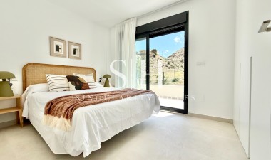 Nowy budynek - Dom - Cox - San Fernando