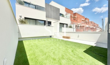 Новое здание - Casa - Cox - San Fernando