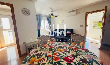 Resale - House - Torrevieja - Lago Jardín II