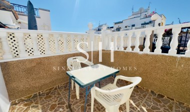 Resale - House - Torrevieja - Lago Jardín II