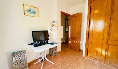 Resale - House - Torrevieja - Lago Jardín II