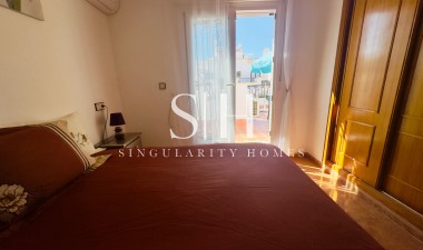 Resale - House - Torrevieja - Lago Jardín II