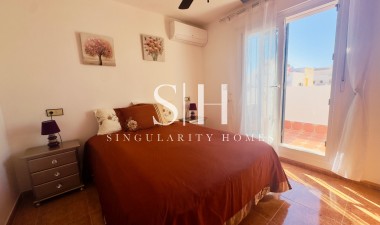 Resale - House - Torrevieja - Lago Jardín II