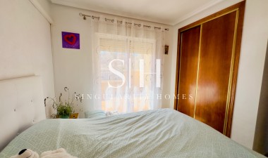 Перепродажа - Casa - San Miguel de Salinas - Ciudad de las comunicaciones