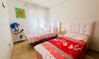 Перепродажа - Casa - San Miguel de Salinas - Ciudad de las comunicaciones