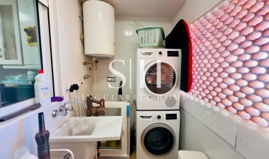 Перепродажа - Casa - San Miguel de Salinas - Ciudad de las comunicaciones