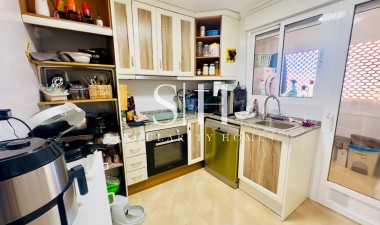 Перепродажа - Casa - San Miguel de Salinas - Ciudad de las comunicaciones