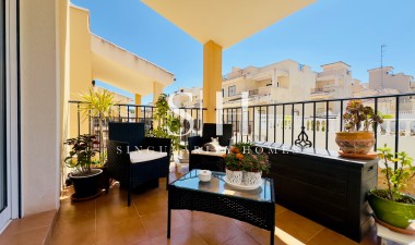 Перепродажа - Casa - San Miguel de Salinas - Ciudad de las comunicaciones