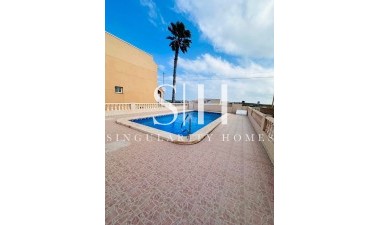 Herverkoop - Huis - Torrevieja - Los Frutales