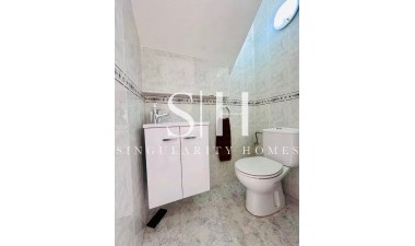 Herverkoop - Huis - Torrevieja - Los Frutales