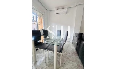 Herverkoop - Huis - Torrevieja - Los Frutales