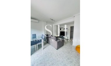 Herverkoop - Huis - Torrevieja - Los Frutales