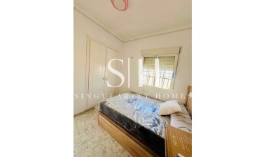 Herverkoop - Huis - Torrevieja - Los Frutales