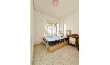 Herverkoop - Huis - Torrevieja - Los Frutales