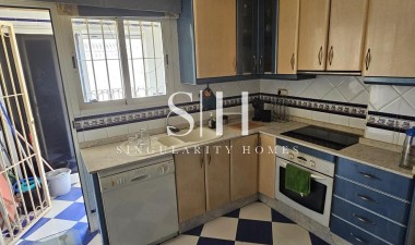 Återförsäljning - Lägenhet / lägenhet - Torrevieja - CENTRE