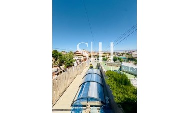 Resale - House - Torrevieja - Los balcones