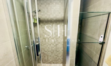 Resale - House - Torrevieja - Los balcones