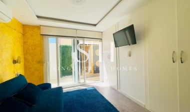 Resale - House - Torrevieja - Los balcones