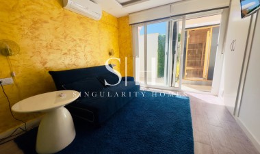 Resale - House - Torrevieja - Los balcones