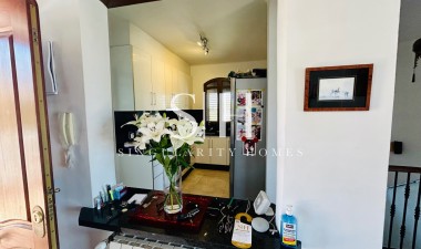 Odsprzedaż - Dom - Orihuela Costa - Villamartin