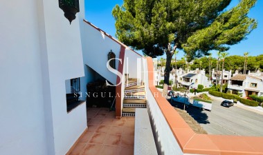 Odsprzedaż - Dom - Orihuela Costa - Villamartin