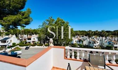 Odsprzedaż - Dom - Orihuela Costa - Villamartin