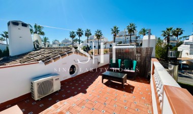 Odsprzedaż - Dom - Orihuela Costa - Villamartin