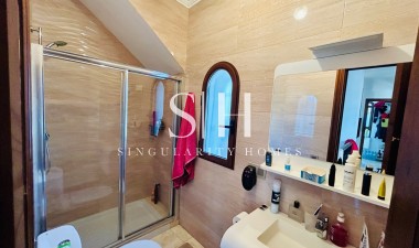 Odsprzedaż - Dom - Orihuela Costa - Villamartin