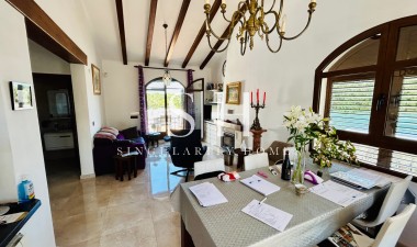 Odsprzedaż - Dom - Orihuela Costa - Villamartin