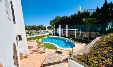 Odsprzedaż - Dom - Orihuela Costa - Villamartin