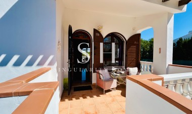 Odsprzedaż - Dom - Orihuela Costa - Villamartin