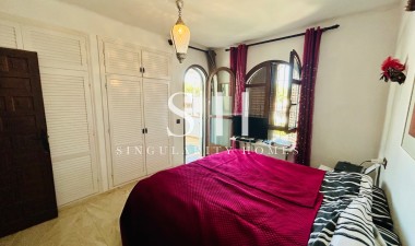 Odsprzedaż - Dom - Orihuela Costa - Villamartin