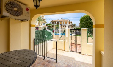Återförsäljning - Bungalow - Torrevieja - Torre la mata