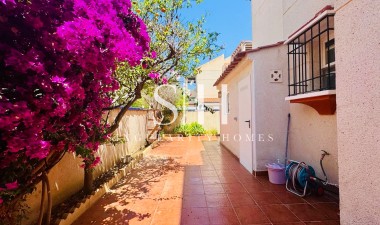 Wiederverkauf - Wohnung - Orihuela Costa - Playa Flamenca