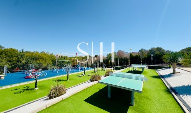 Resale - House - Torrevieja - Lago Jardín II
