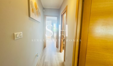 Odsprzedaż - Dom - Torrevieja - Los altos