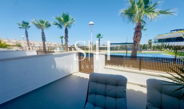 Odsprzedaż - Dom - Torrevieja - Los altos