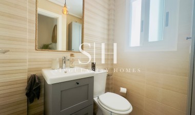 Odsprzedaż - Dom - Torrevieja - Los altos