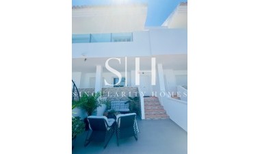 Odsprzedaż - Dom - Torrevieja - Los altos