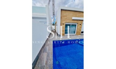 Odsprzedaż - Dom - Avileses