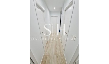 Odsprzedaż - Dom - Avileses