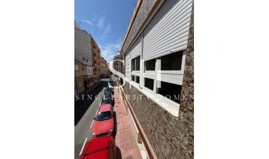 Återförsäljning - Hus - Torrevieja - Centro