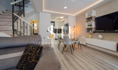 Перепродажа - Casa - Orihuela Costa - PAU 26