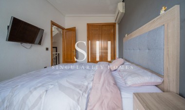 Перепродажа - Casa - Orihuela Costa - PAU 26