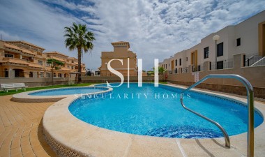 Перепродажа - Casa - Orihuela Costa - PAU 26