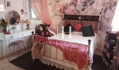 Resale - Villa - Orihuela Costa - Playa Flamenca