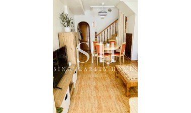 Resale - House - Orihuela Costa - Los Almendros-la Florida